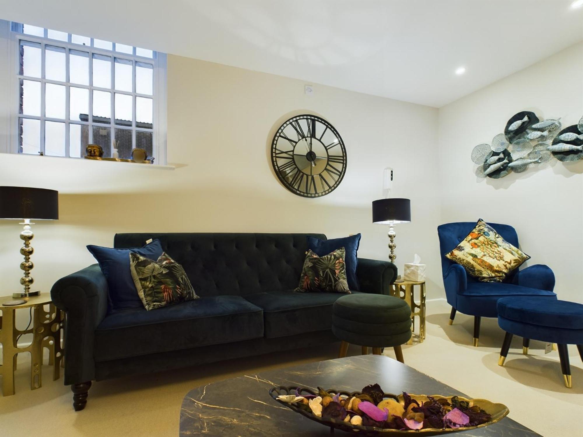 Modern Duplex Central Free Parking Wi-Fi Apartment Cheltenham Luaran gambar