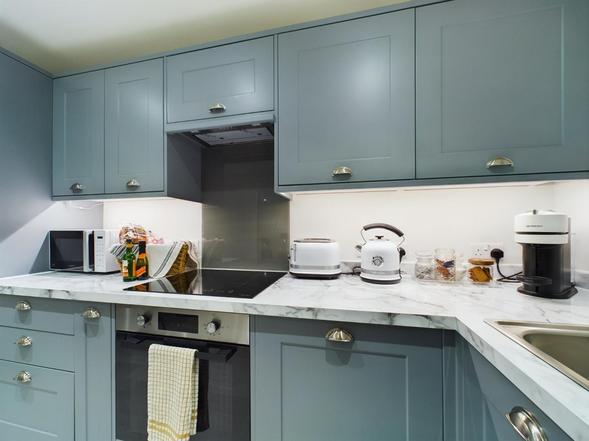 Modern Duplex Central Free Parking Wi-Fi Apartment Cheltenham Luaran gambar