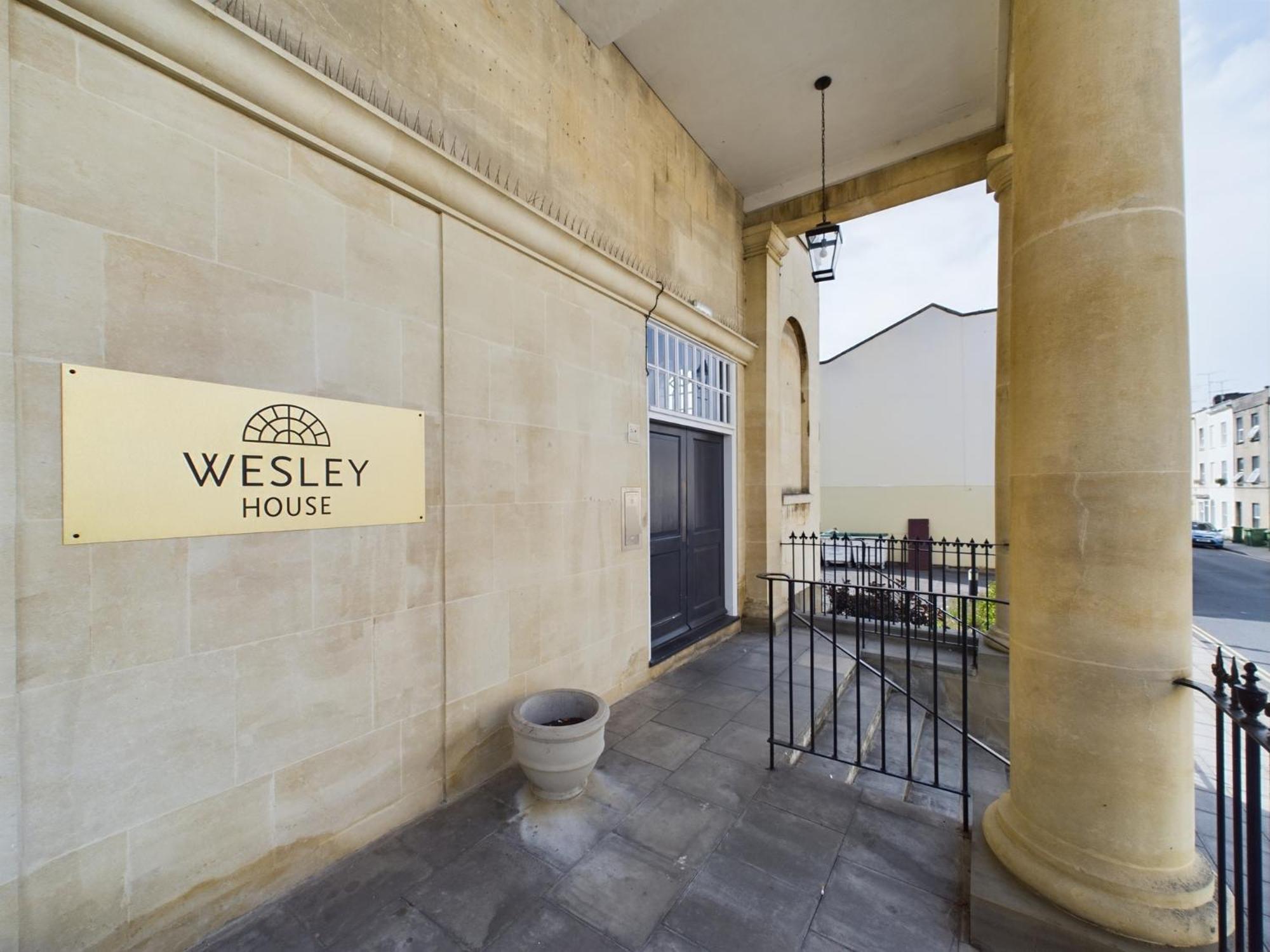Modern Duplex Central Free Parking Wi-Fi Apartment Cheltenham Luaran gambar